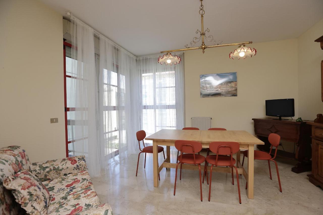 De Chi E De La Apartamento Sestri Levante Exterior foto
